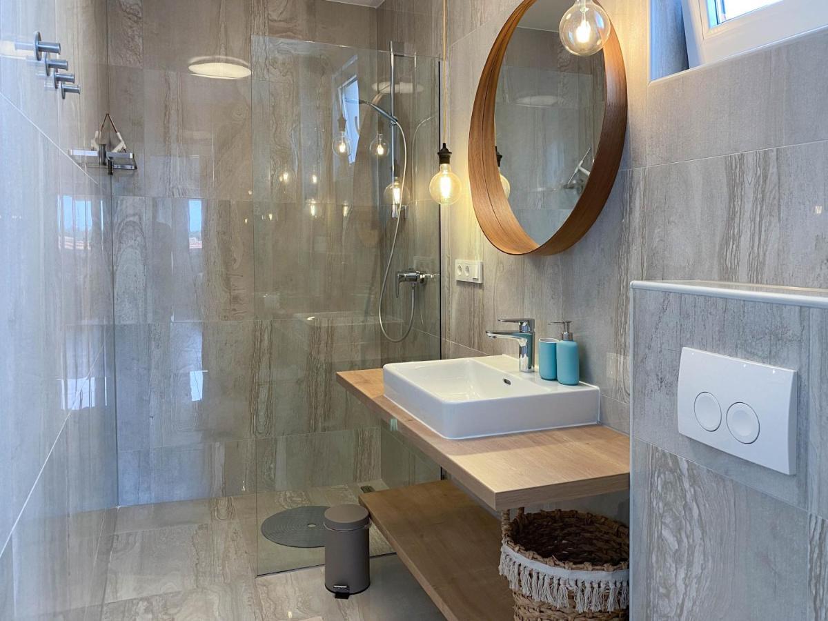 Marisa Apartments Hvar III Хвар Экстерьер фото